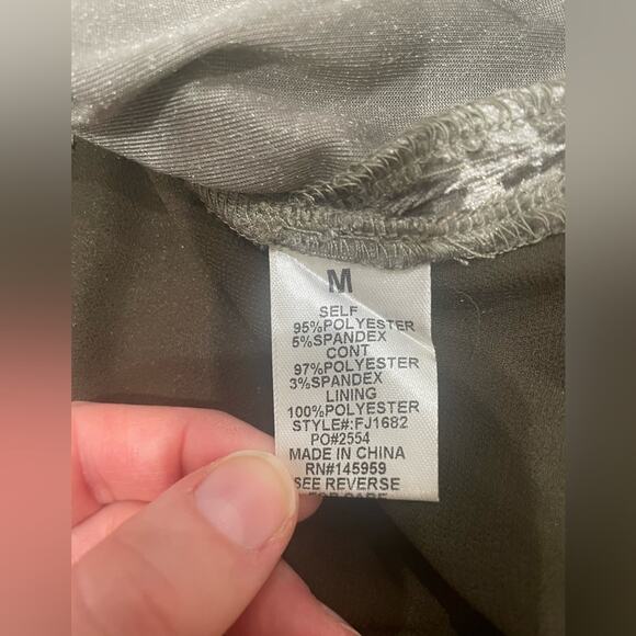 Dress‎ Forum Green Velvet Duster Kimono Cardi Size Medium - Picture 8 of 8